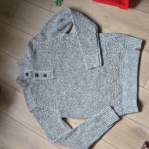 NWT ROOTS Snowy Fox Mock Neck Sweater size S
